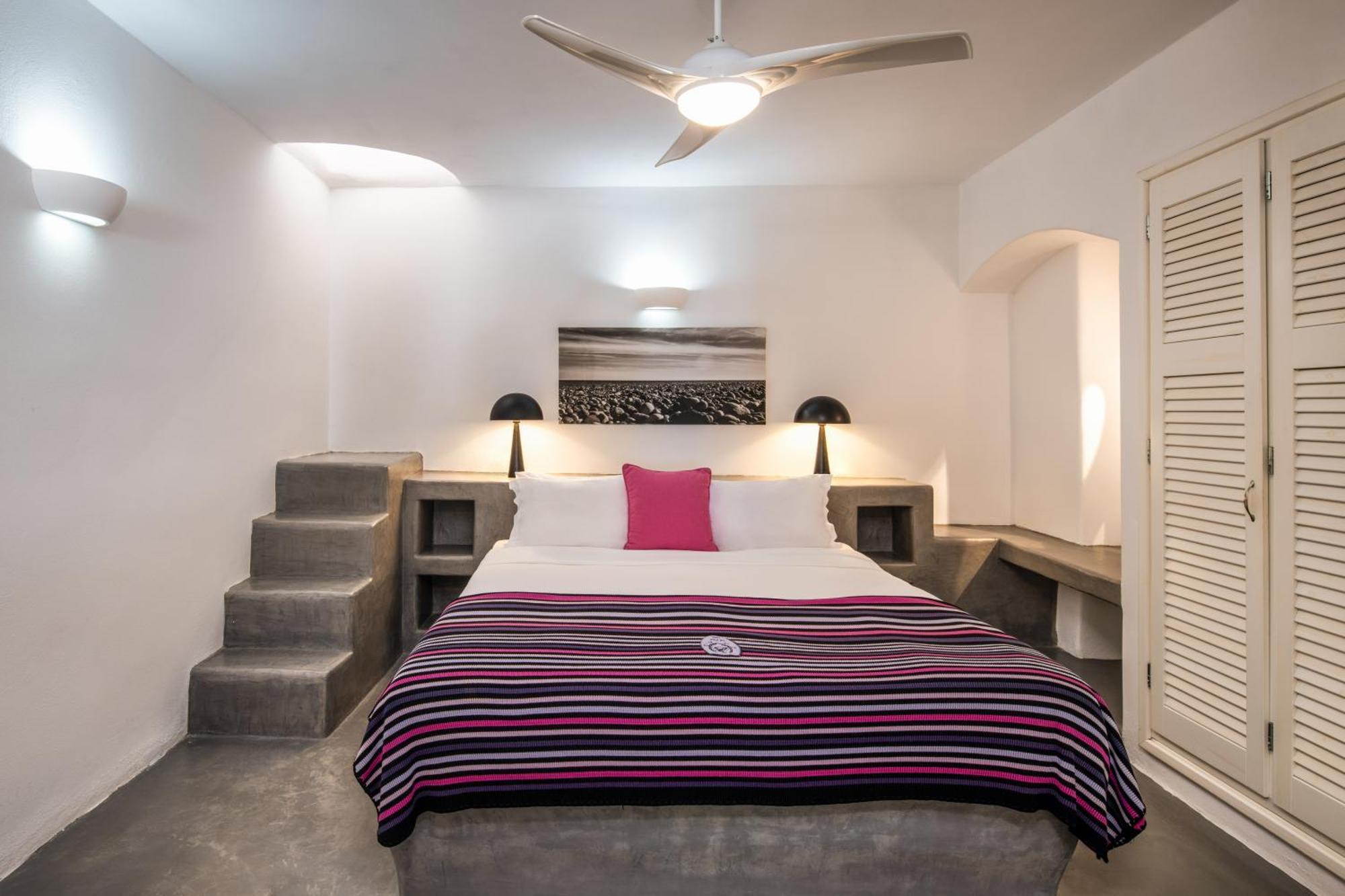 Vourvoúlos Anema Boutique Hotel & Villas Santorini מראה חיצוני תמונה